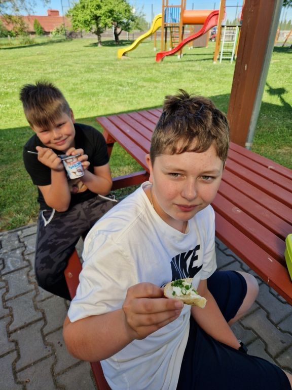 Projekt Mléko do škol - Společná svačinka